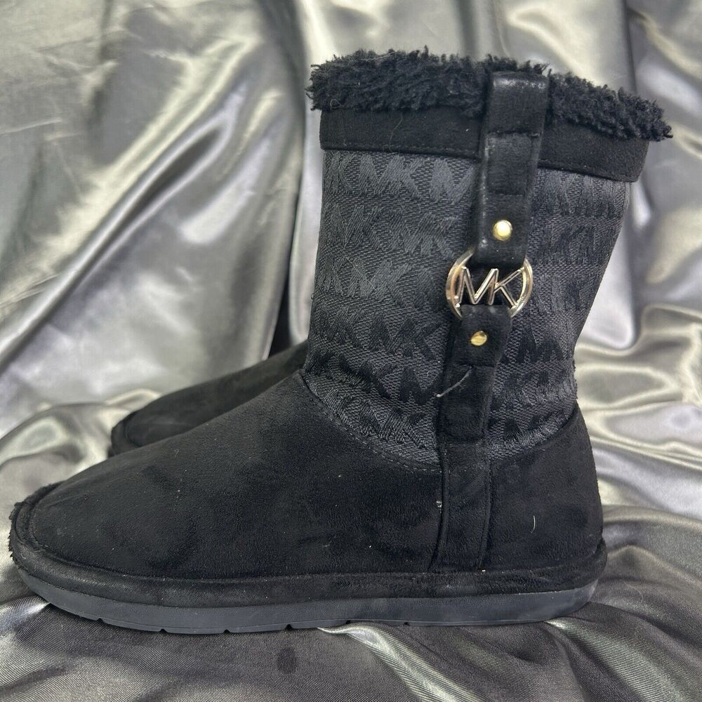 Michael Kors‎ Yancy Faux Fur Boots Booties Girls 13 Black / Gold MK Logo Winter - Picture 4 of 14